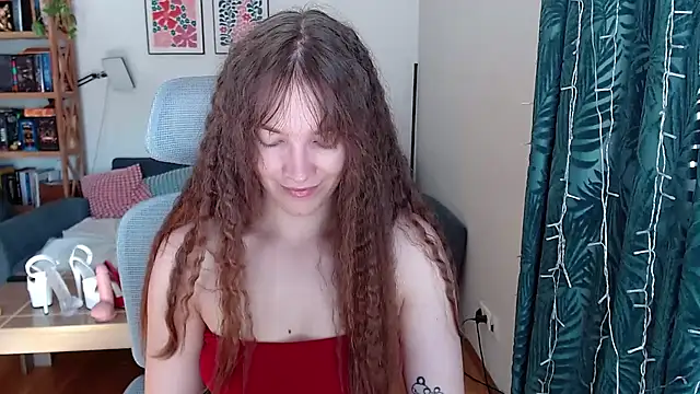Snapshot of kenzie_x chatting on June 26, 6:29 am kenzie x online show from June 26, 6:29 am