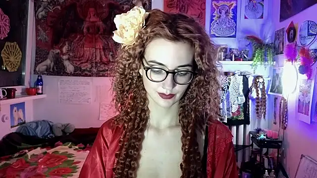 Snapshot of TatianaRomanov chatting on April 30, 8:15 pm TatianaRomanov online show from April 30, 8:15 pm