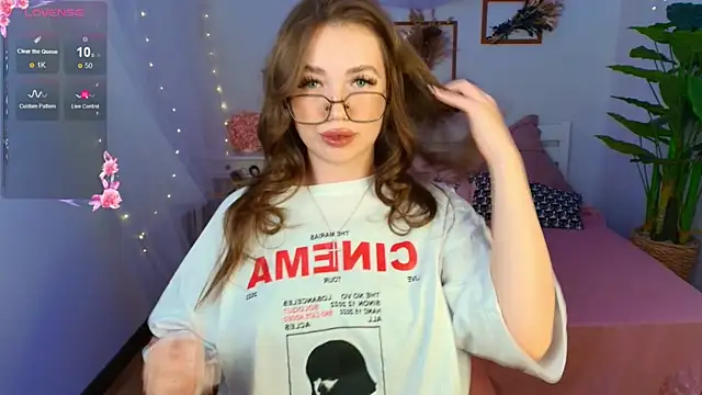 Diana twerk online show from September 11, 8:47 am