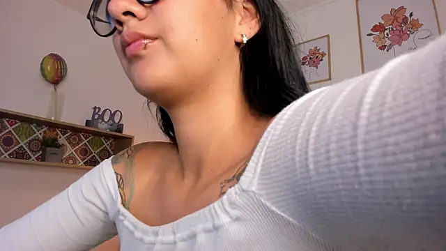 Aily Yozuko online show from February 5, 2:51 am