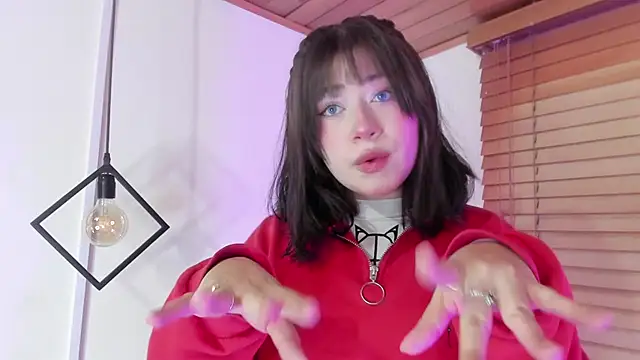 GENNESIS LOVE online show from November 25, 3:17 am