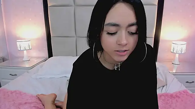 Snapshot of HannaClarrk_ chatting on January 28, 2:42 pm HannaClarrk online show from January 28, 2:42 pm