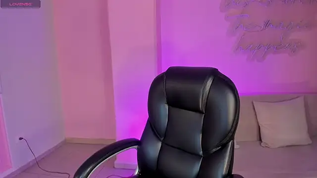 DonnaStonne online show from September 28, 11:54 pm