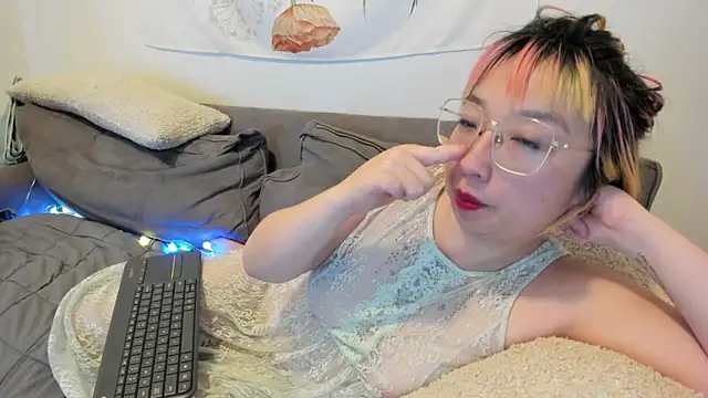 luxgray online show from December 25, 6:20 am