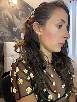 ScarletKings online show from April 17, 1:25 pm