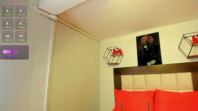 brithanyadams23 online show from February 23, 2:18 am