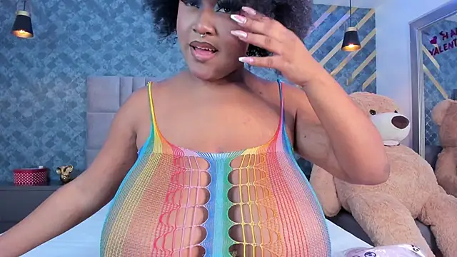 NiiaMoore online show from February 28, 7:35 pm