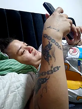 Liancy online show from December 18, 4:46 pm