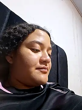 Liancy online show from February 19, 11:01 pm