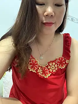 Baby-bigtits online show from March 12, 2:12 pm