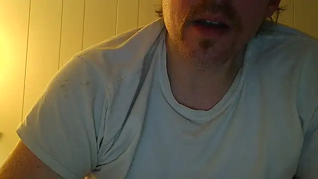 Snapshot of Rock_Pierce chatting on July 1, 4:18 pm Rock Pierce online show from July 1, 4:18 pm