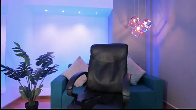 IsabellaaJoness online show from March 12, 12:26 pm