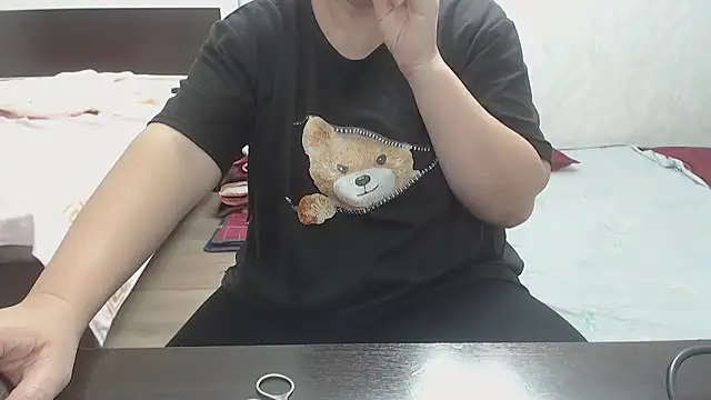 Snapshot of AsweetyAli chatting on September 19, 3:24 pm AsweetyAli online show from September 19, 3:24 pm