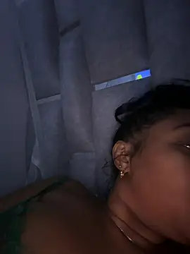 NaiomyLanes online show from March 12, 3:23 am