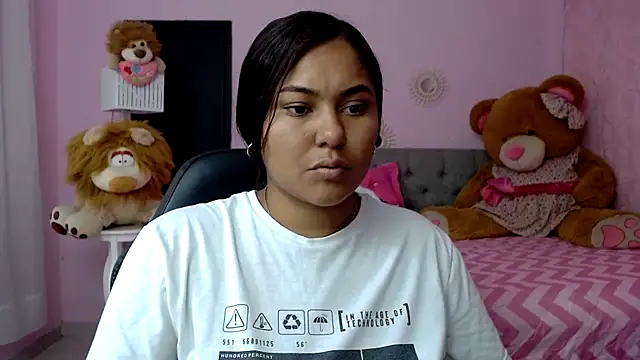 ariel milk online show from December 5, 7:10 pm