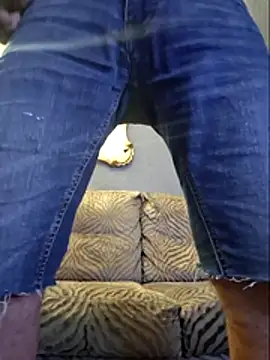 Snapshot of bibananaman chatting on June 7, 2:27 am bibananaman online show from June 7, 2:27 am
