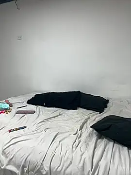 aliensexy online show from March 7, 6:57 am