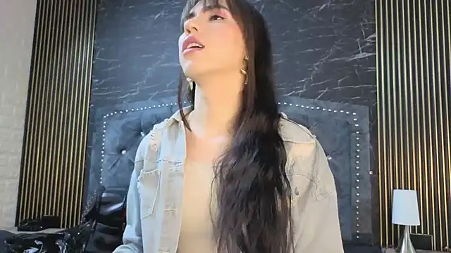 diosagolden online show from November 25, 8:31 pm