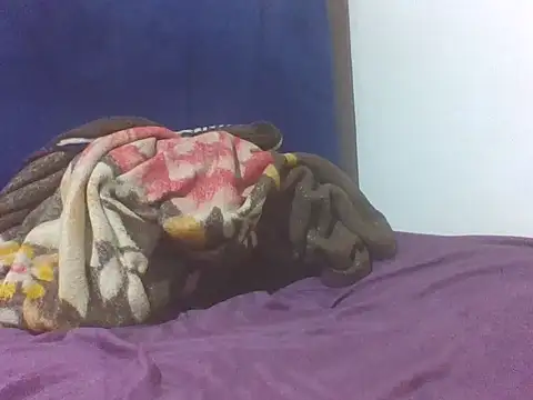 hot ebonys1 online show from December 19, 4:08 am