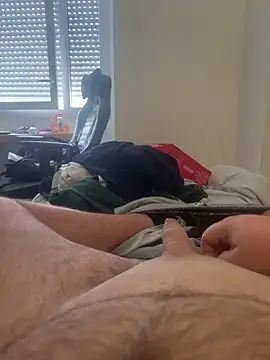 Snapshot of aquarium2345 chatting on September 28, 11:59 am aquarium2345 online show from September 28, 11:59 am