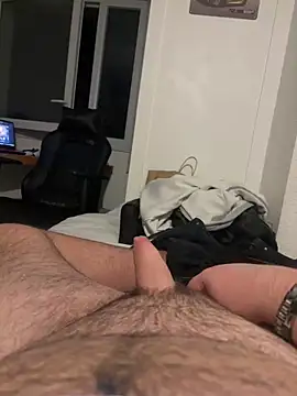 Snapshot of aquarium2345 chatting on November 8, 5:34 pm aquarium2345 online show from November 8, 5:34 pm