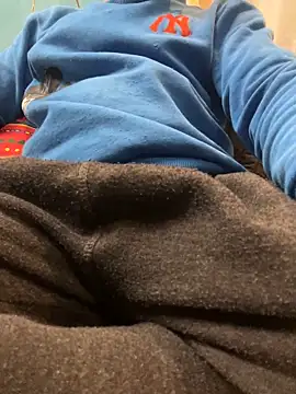 dreamy lusty01 online show from March 15, 3:16 pm