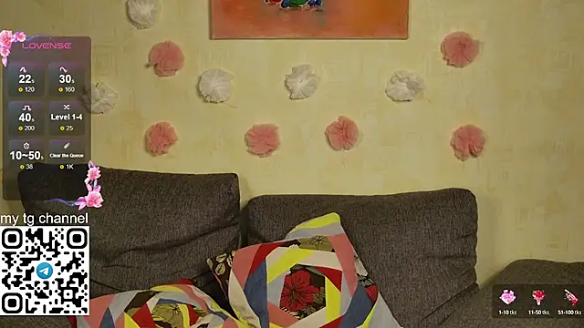 Lila Pitt online show from March 7, 10:10 pm