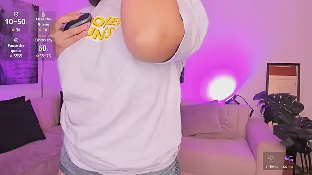 alaia7h online show from March 8, 7:31 pm