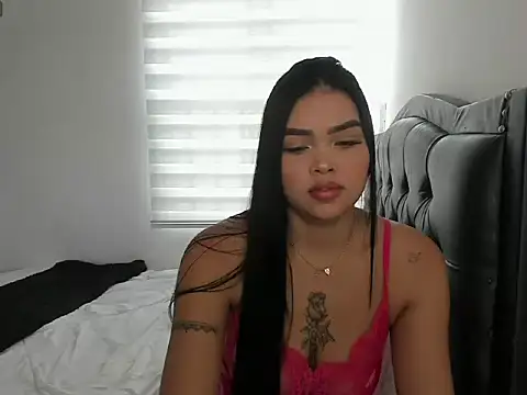 Daisy 20x  online show from February 18, 12:45 pm