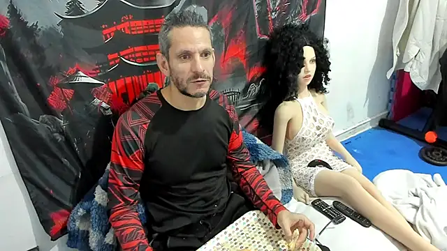 Snapshot of Samurayjiu chatting on February 7, 6:44 pm Samurayjiu online show from February 7, 6:44 pm