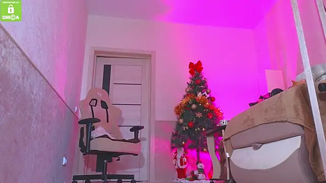 Snapshot of Katy_perry_ chatting on January 10, 3:41 am Katy perry online show from January 10, 3:41 am