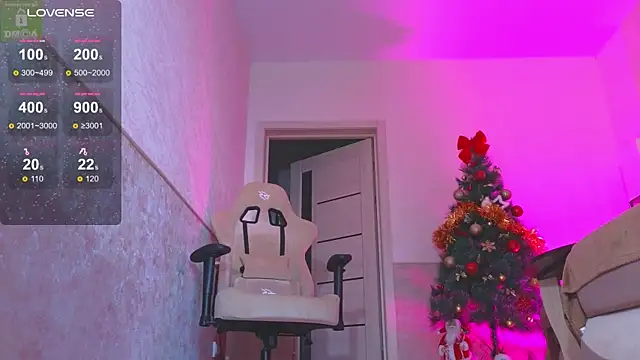 Snapshot of Katy_perry_ chatting on January 11, 3:00 am Katy perry online show from January 11, 3:00 am