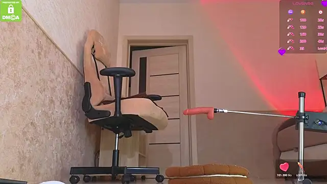 Snapshot of Katy_perry_ chatting on February 21, 1:50 am Katy perry online show from February 21, 1:50 am