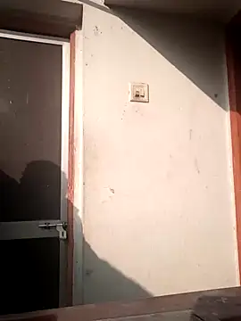 Snapshot of wildboy_simon chatting on December 3, 2:58 am wildboy simon online show from December 3, 2:58 am