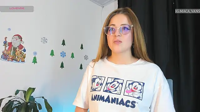 tekila   online show from December 3, 8:28 pm