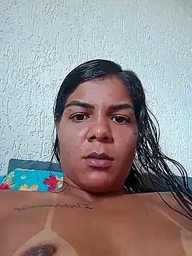 Snapshot of Indiazinhax chatting on February 27, 5:58 pm Indiazinhax online show from February 27, 5:58 pm