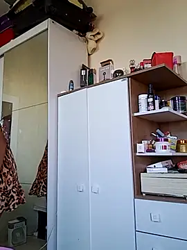 Snapshot of Indiazinhax chatting on September 15, 10:26 am Indiazinhax online show from September 15, 10:26 am