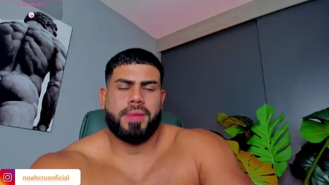 noah crux online show from April 10, 4:28 am