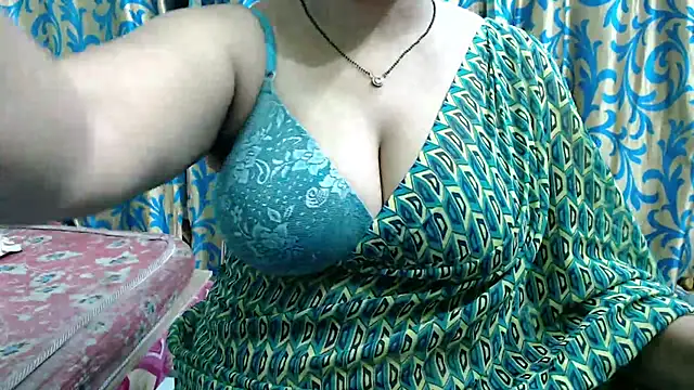Snapshot of telugu-leka chatting on July 3, 1:17 pm telugu-leka online show from July 3, 1:17 pm