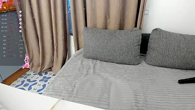 miissblonde online show from November 10, 2:10 am