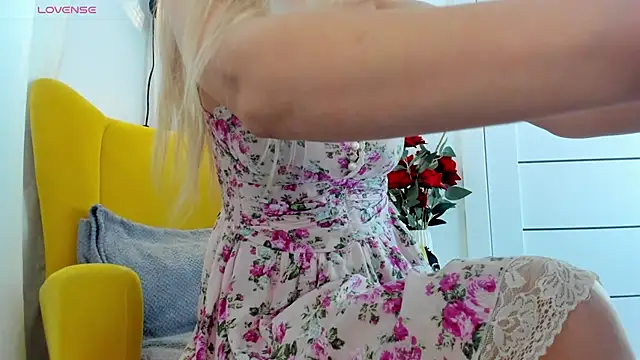 miissblonde online show from February 22, 3:51 am