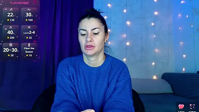 Snapshot of SuchAngel_ chatting on January 17, 2:16 am SuchAngel online show from January 17, 2:16 am