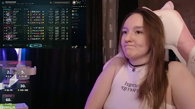 MoonlishSiren online show from March 1, 2:04 am