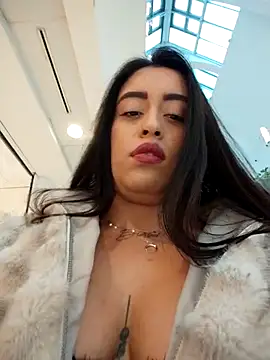 Snapshot of Freyja300 chatting on December 16, 10:42 am Freyja300 online show from December 16, 10:42 am