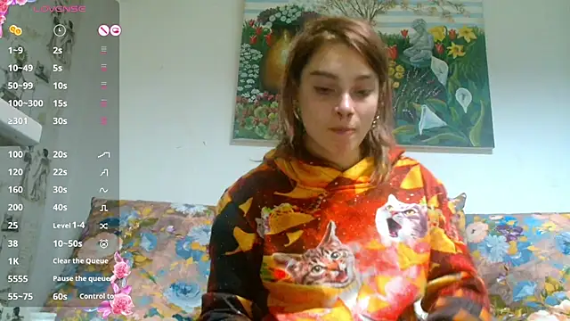 Sophie Bell online show from December 25, 8:50 pm