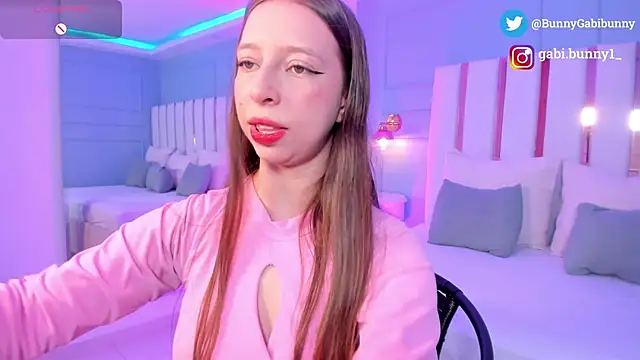 gabi bunny online show from January 16, 5:28 pm