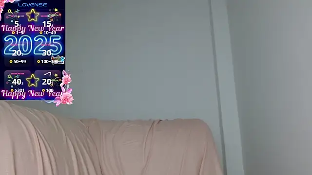 Snapshot of SophiaMeyerst chatting on January 29, 3:26 pm SophiaMeyerst online show from January 29, 3:26 pm