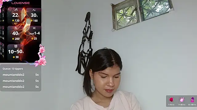 Snapshot of SophiaMeyerst chatting on February 6, 5:30 pm SophiaMeyerst online show from February 6, 5:30 pm