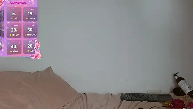 Snapshot of SophiaMeyerst chatting on February 26, 4:56 pm SophiaMeyerst online show from February 26, 4:56 pm