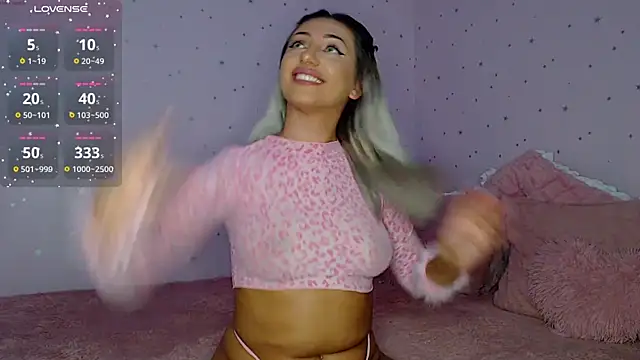 DeeaFUN25 online show from November 30, 3:05 pm